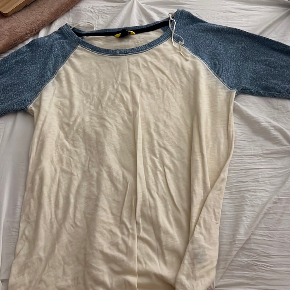 Baseball tee comfy blue and white shirt
